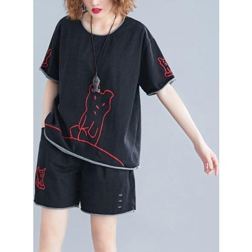 2019 Summer Large Size Loose Sporting Set Womens Casual Embroidery Tracksuit Set Women Short Sleeve Tops + Shorts Two Piece Set