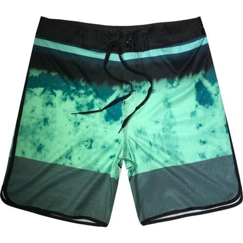 Hot fitness sports oversized shorts mens five-cent shorts Surfing fast dry beach shorts 2021 casual shorts