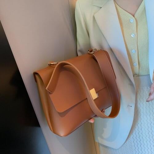 Fashion Simply PU Leather Crossbody Bag For Women 2021 winter Solid Color Shoulder Messenger Bag Lady Lock Travel Small Handbag
