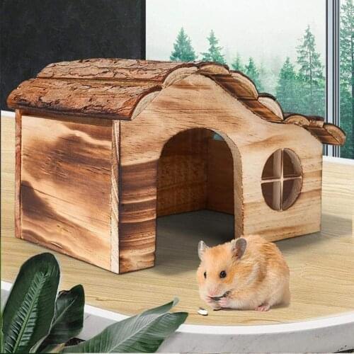 Wooden Hamster Nest Durable Pet Supplies Outdoor Castle-shaped Hamster House Chinchilla Rabbit Hedgehog Special House
