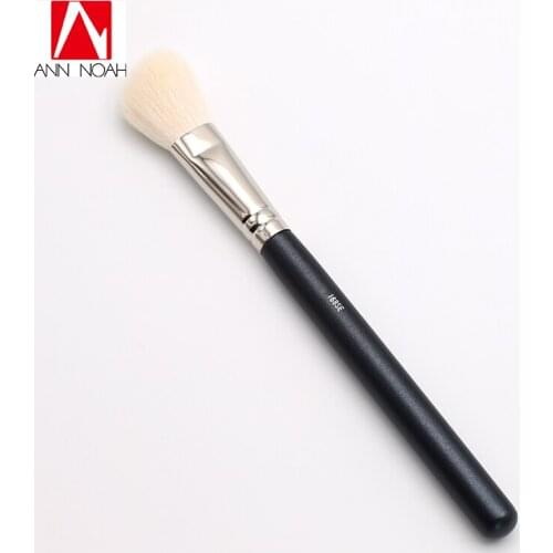 Makeup Expert Artist Black Feature Wood Handle Soft White Goat Fiber 168 Large Angled Cheek Contour Face Brush