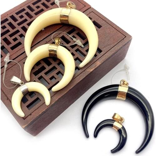 Natural Stone Resin Ox Bone Moon Shape Black and White Two-color Electroplating Process Inlaid with DIY Jewelry To Make Necklace