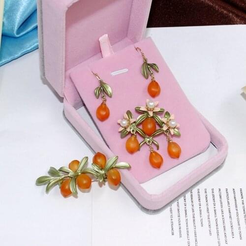 Vintage Green Color Plant Pearls Pin Tree Lotus Leaf Cherry Flower Bamboo Enamel Brooch for Women Coath Accessories