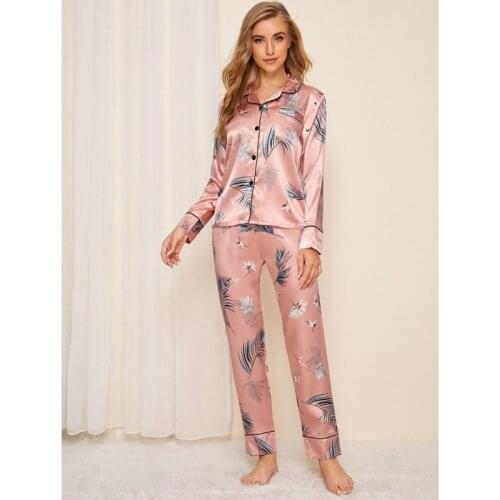 2021 Autumn New Pajamas Two-piece Womens Home Service Printing Comfortable Long-sleeved Two-piece Suit Wm