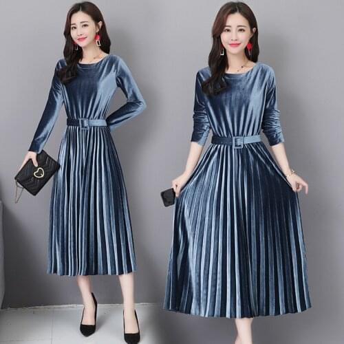 Dress Woman Spring 2021 New Velvet Solid Pleated Waistb And Crew Neck Long Sleeve Dress French Retro Slim Mid Length Skirt