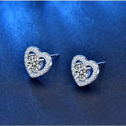 Moissanite Earring 1.8g 50 Points White Diamond 925 Silver Earrings For Women Korean Style Love Ear Studs Wedding Party Jewelry