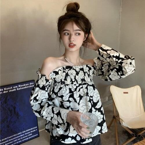 Plus Size Floral Shirts Long Sleeve Summer Slash Neck Vintage Style Woman Blouses Off Shoulder Loose Print Crop Top Ladies