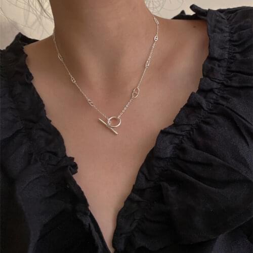 Minimalist Luxury Hollow Circle Geometric Chokers Necklace for Women Gold Silver Color Thin Chain Pendant Necklaces Jewellery