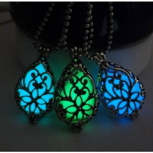 Steampunk Luminous Hollow Water Drop Pendant Necklace Glow In The Dark Antique Alloy Magic Round Locket Jewelry for Women