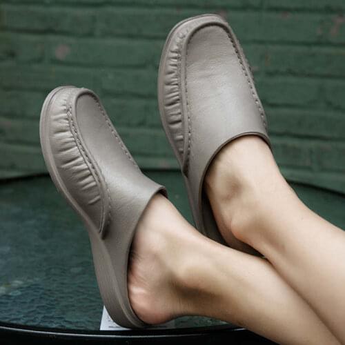 Wolf Who Fashion Footwear