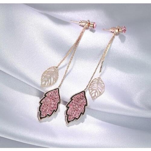 Leaf Deciduous Earrings Female Simple Frosty Wind Earrings New Temperament Long Style Party Party Women Fashion Jewelry E7005