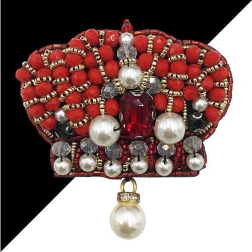 The New Rhinestone Crown pearl Patch for Clothing Sewing on Applique Clothes Shoes Bags cap Decoration Patch DIY Apparel CZ41