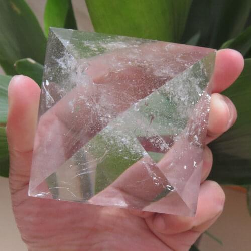 60*60mm Low Price Natural Clear Quartz Crystal Pyramid Healing Wholesale Reiki Healing Handcarved