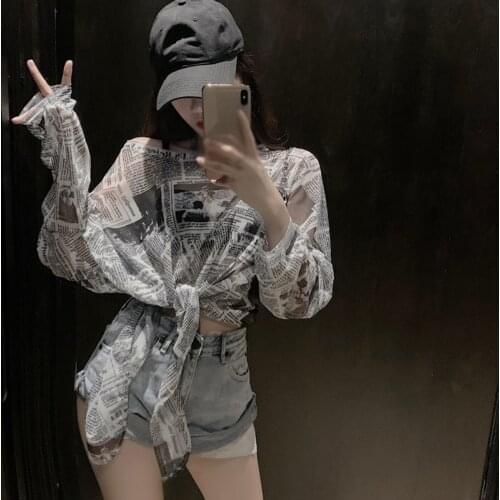 Summer Newspaper Mesh Sun Sunscreen T-Shirt Women Skew Collar Thin Section Long Sleeve Casual Tee Shirt