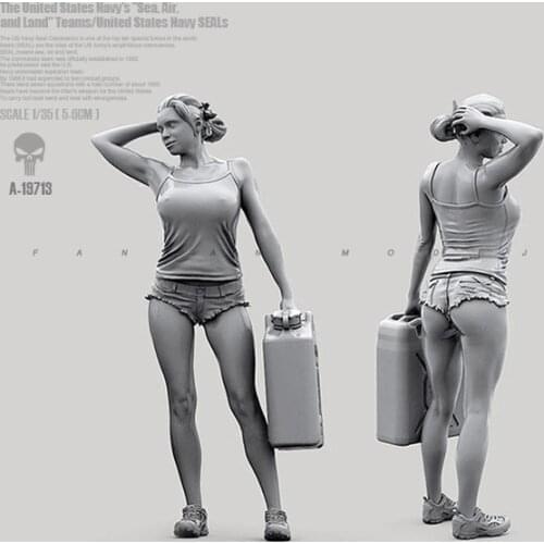 1/35 Resin Kits Beautiful terrain car female rider resin soldier self-assembled A-19713