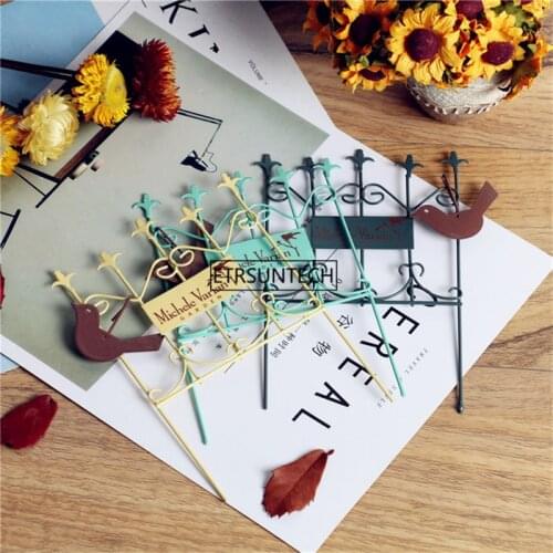 100pcs Gardening Home Small Garden Iron Fence Decor Plant Flower Fleshy Moss Micro Landscape Craft Ornaments