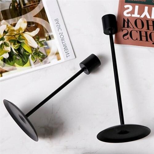 2Pcs/Set Metal Candle Holders Luxury Candlestick Fashion Wedding Candle Stand Exquisite Candlestick Bar Party Table Home Decor
