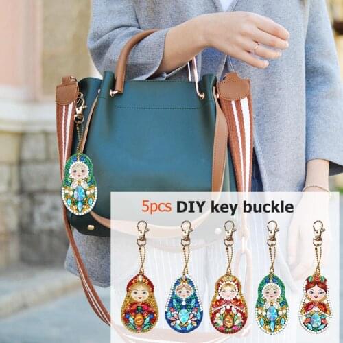 4pcs 5pcs DIY Full Drill Special Shaped Diamond Painting Doll Keychain Cat pistol Pendant Gifts Acrylic Key Chain Resin Diamond