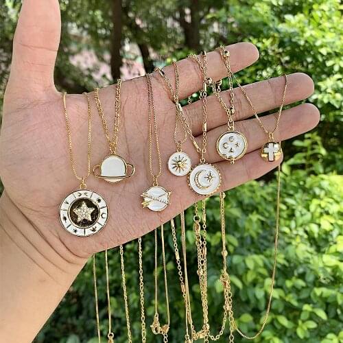 Simple Fashion Gold Color Coin Heart Necklace Enamel Stars Moon Heart Round Pendant Necklace