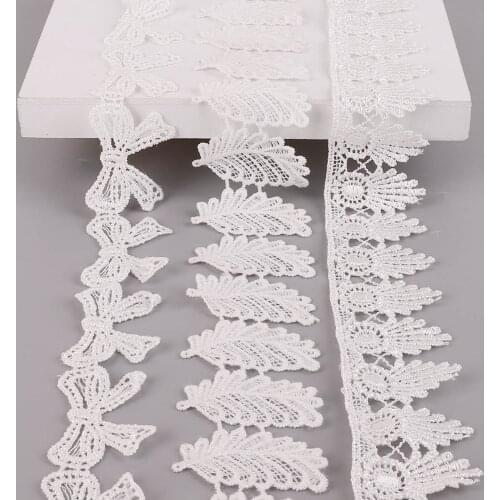 Brand New 1yard/lot Handmade Lace Trim Patchwork Material Beautiful Flower White Lace Ribbon DIY Garment Sewing Accessories