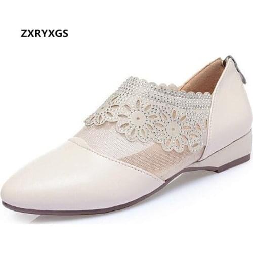 2020 Pointed Cowhide Mesh Crystal Stylish Sandals Women Summer Sandals Low Heel Woman Shoes Summer Leather Sandals Large Size