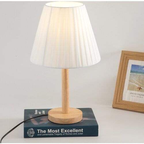 Nordic Wood Table Lamp Home Decor Table Light Tops for Living Room Cloth Bedside Lampshade Desk Lamp for Bedroom Table Luminaire