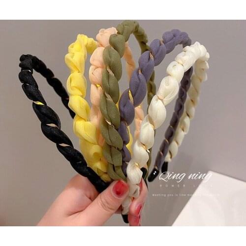 2021 Summer Vintage Exquisite Solid Color Folds Pattern Hair Hoop Headbands Designer Hair Band Ornament Accessories For Women