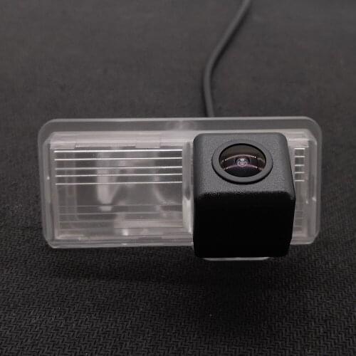 YJ-8358 for Toyota 15-year-old Crown HD reversing camera dynamic trajectory dedicated bracket reversing camera