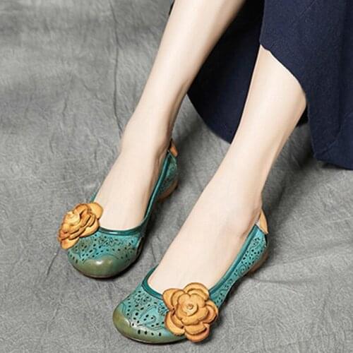 Girls Genuine Leather Flat with Sandals Hook Loop Retro 2020 New Spring Summer Casual Floral Women Shoes Ladies Party Sandals