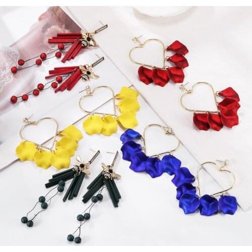Fashion Flower Heart Dangle Earrings for Woman Crystal Bee Long Tassel Beaded Earring Charm Festival Jewelry Gift