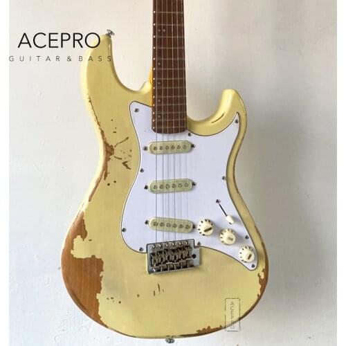 Handmade Relic Cream Color Acepro Electric Guitar with Alder Body, High quality tuners, Aged Guitarra