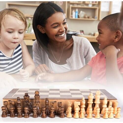 Chess Game Set Magnetic Wooden Chess Lightweight Early Learning & Education Classic Toys Kit For Children Adults Fidget Toys