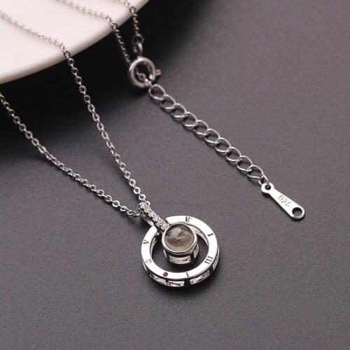 Travel Projection in 100 Languages I Love You Female Necklace Love Memory Wedding Pendant Necklace Necklace Souvenir for Lover