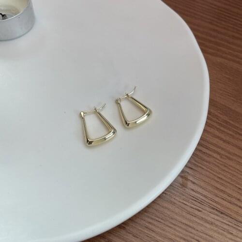 Euro-American Style Simple Geometry Metal Buckle Ear Studs Creative Design Sense Square Stud Earrings Woman Bijoux