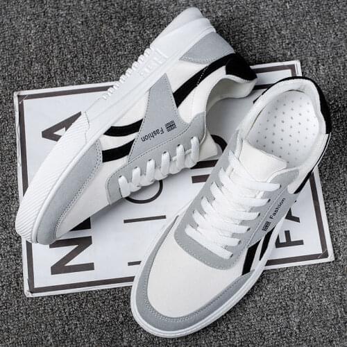 Mens shoes summer 2021 new breathable shoes mens Korean fashion youth versatile Canvas Shoes Boys board shoes students