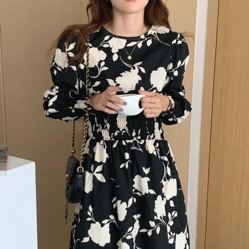 Women Autumn Retro Fashion Elegant Printed Sweet Lantern Sleeve Midi A Line Dress O Neck Elastic Waist Slim Dress Vestidos