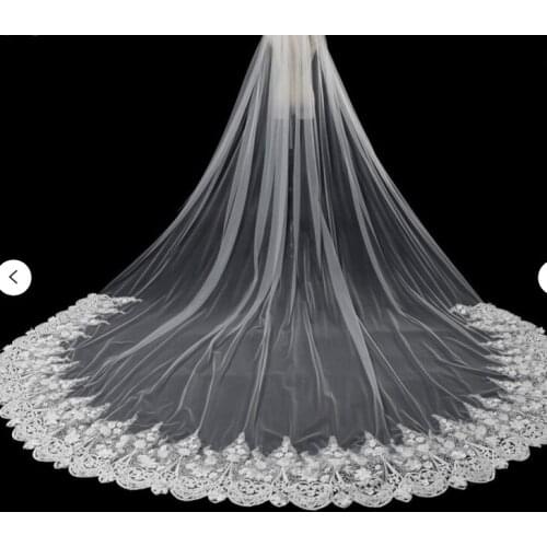 Stunning Veil,White Ivory Veil,Wedding Veil,Ivory Veil,Bridal Veil, With Comb,Cathedral Veil,Accessories,5M long Veil