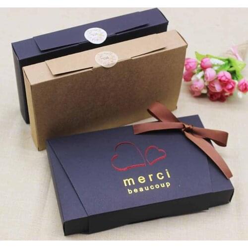 2020 New chocolate box candy cake gift box Wedding Favourate Packing kraft paper box 5pcs box +12label stickers