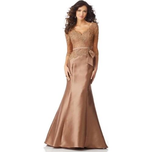Hot Sale Elegant Mermaid Copper Lace Mother of the Bride Dresses Back Out Three Quarter Sleeve Wedding Guest Gowns Deep V Neck