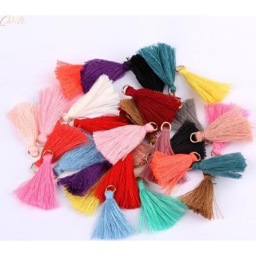 500pcs/lot 3cm Polyester Cotton Ring Tassel Fringe Arts Crafts Clothing Dress Decoration DIY Hat Fun Keychain Accessories Bulk