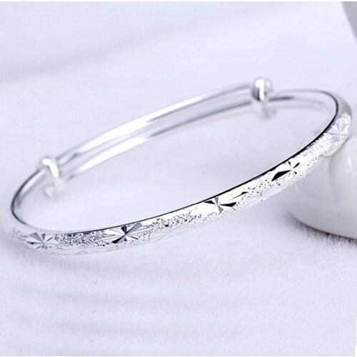 Hot S925 Silver color fashion jewelry woman gift bracelet female models white flowers upscale fashion bracelet