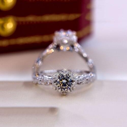 Luxury Female Big Crystal Flower Wedding Ring Fashion Love Engagement Rings For Women Elegant Silver Color Zircon Hollow Ring