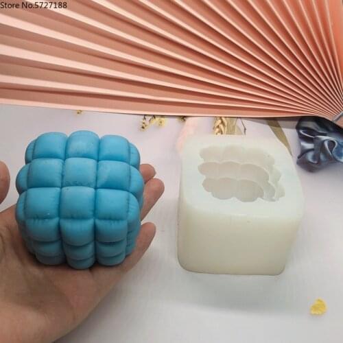 Hot Korean Candle Molds for Candle Making Simple Geometric Square Resin Molds Soft Bag Sofa Shape Scented Candle Silicone Mold