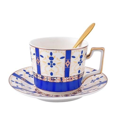 High Quality Bone Porcelain Coffee Cups Vintage Ceramic Cups On-glazed Advanced Tea Cups And Saucers Sets Luxury Gifts