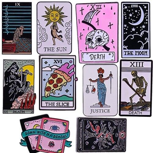 Witchy Tarot Card Divination Mystery Witch Goth Brooch Pins Enamel Metal Badges Lapel Pin Brooches Jackets Jeans Fashion Jewelry