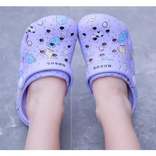 New Fashion Kids Slippers for Boys Girls Cartoon Sandal Summer Slippers High Quality Kids Garden Baby Sandals Swimming Slippers