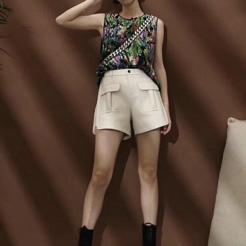 White Leather Shorts Women Genuine Sheepskin Soft Wide Leg Casual Beige Black Army Green Pants Mujer Korean Harajuku Pantalones