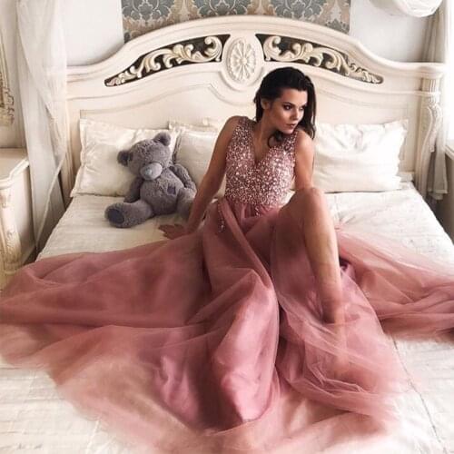 Hot Sale Prom Dresses 2019 V neck Pink High Split Tulle Skirt Sleeveless Full Length Evening Gowns Backless Vestido De Formatura