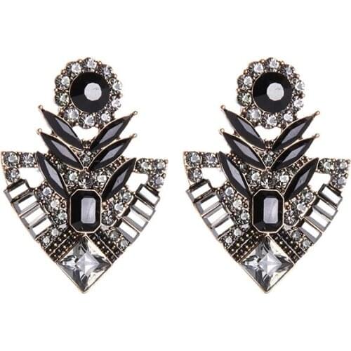 New Arrival Luxury Triangle Crystal Stud Earring For Women Vintage Fashion Earrings