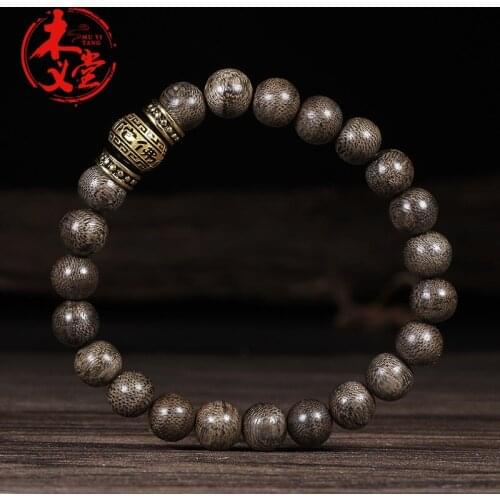 Original natural old material of Brunei, Chenxiang wood Buddha beads, hand string 8mm, male and female fidelity